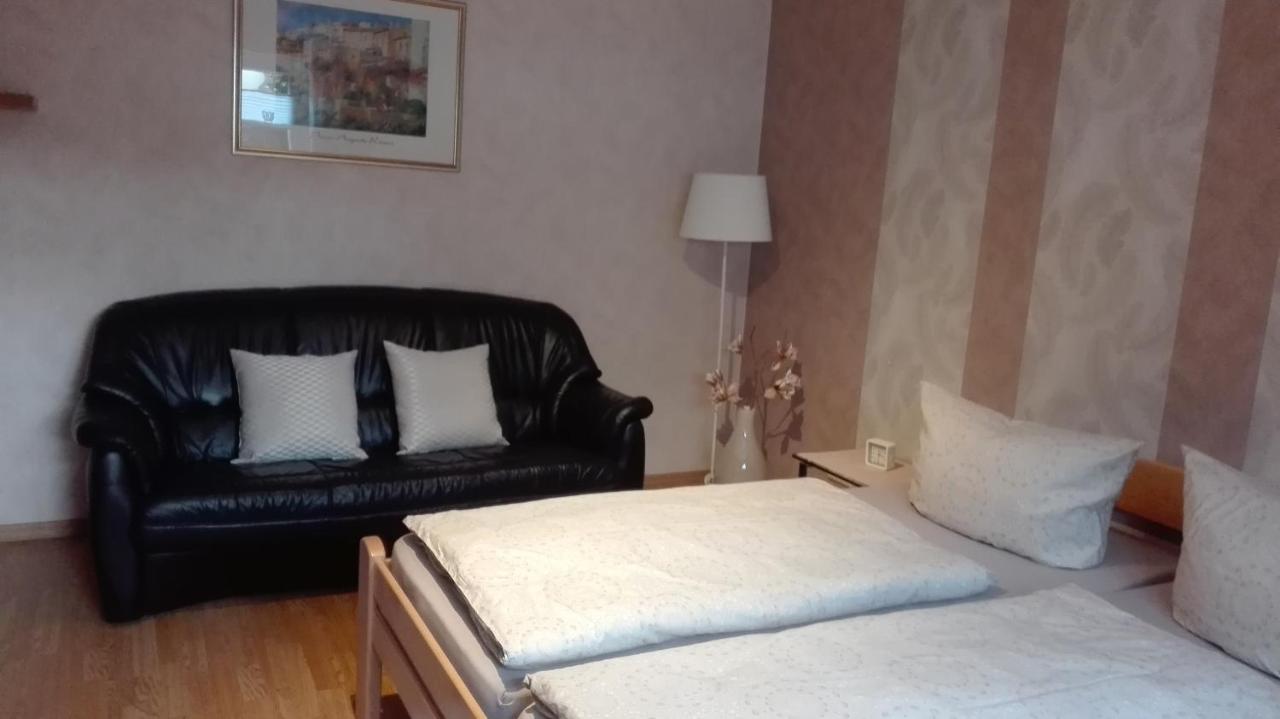 Ferienwohnung Schmitz Anschau المظهر الخارجي الصورة