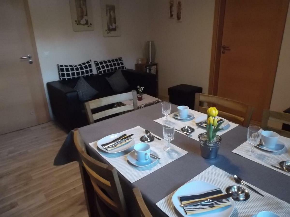 Ferienwohnung Schmitz Anschau المظهر الخارجي الصورة