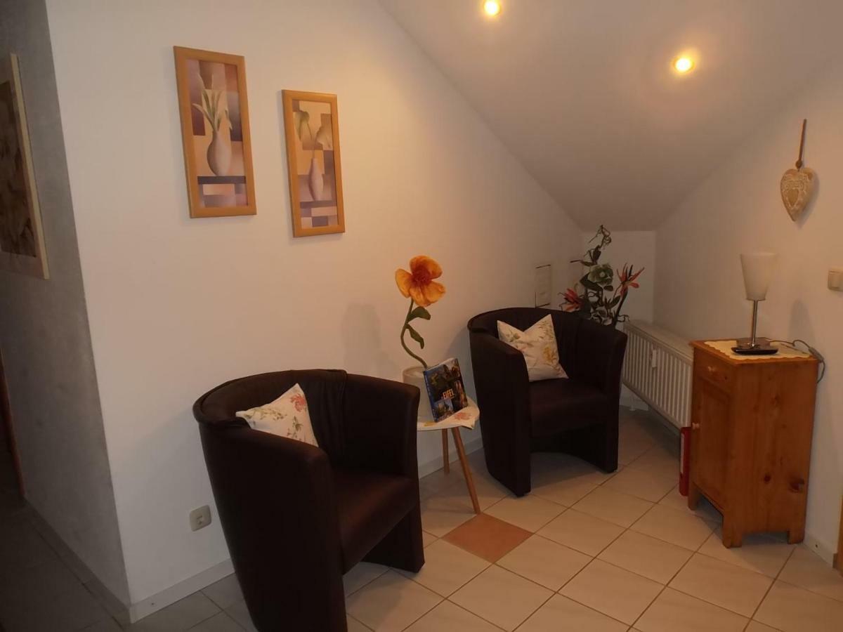 Ferienwohnung Schmitz Anschau المظهر الخارجي الصورة